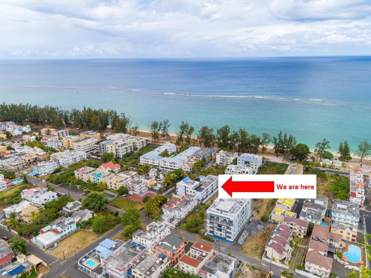 Les Cerisiers Beach Residence, Cosy And Modern 3 Bedroom Apartment Located 50 Metres From The Beach And From All Amenities And Restaurants On The Coastal Road Flic-en-Flacq Extérieur photo