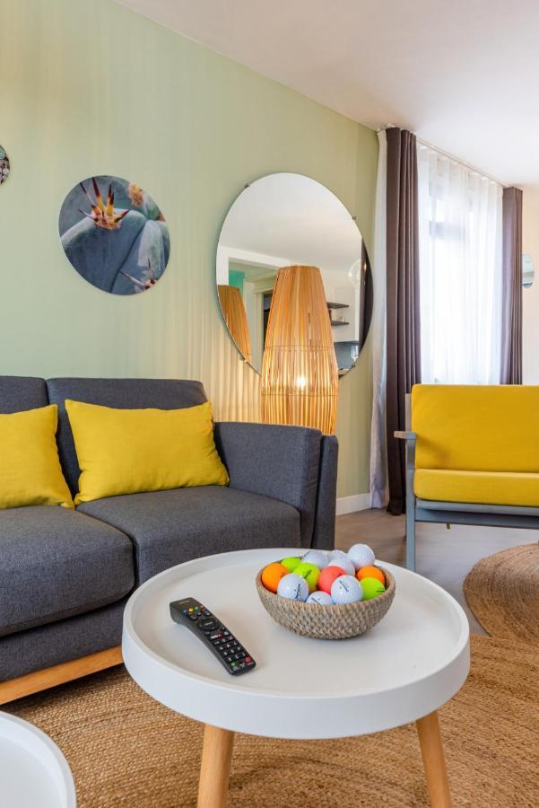 Les Cerisiers Beach Residence, Cosy And Modern 3 Bedroom Apartment Located 50 Metres From The Beach And From All Amenities And Restaurants On The Coastal Road Flic-en-Flacq Extérieur photo