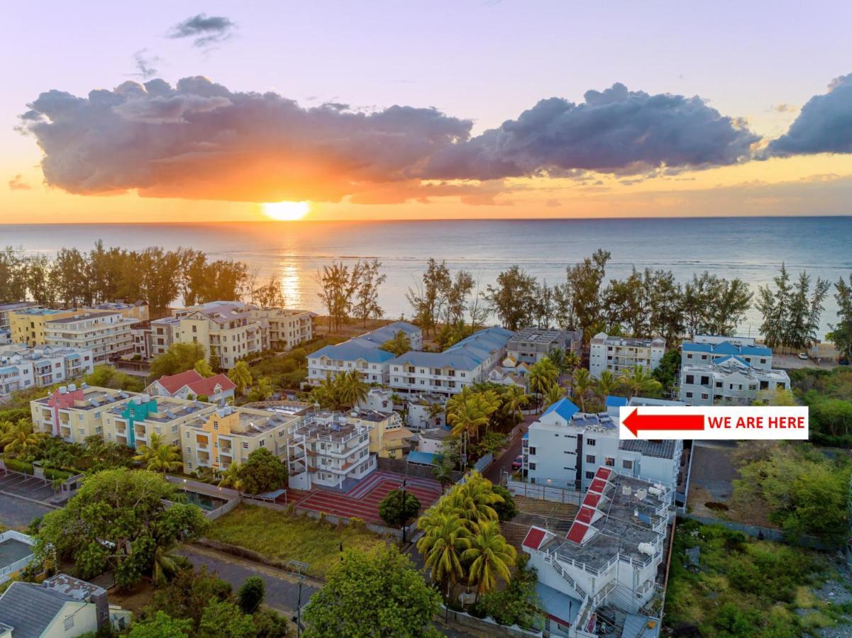 Les Cerisiers Beach Residence, Cosy And Modern 3 Bedroom Apartment Located 50 Metres From The Beach And From All Amenities And Restaurants On The Coastal Road Flic-en-Flacq Extérieur photo
