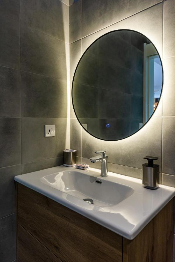 Les Cerisiers Beach Residence, Cosy And Modern 3 Bedroom Apartment Located 50 Metres From The Beach And From All Amenities And Restaurants On The Coastal Road Flic-en-Flacq Extérieur photo